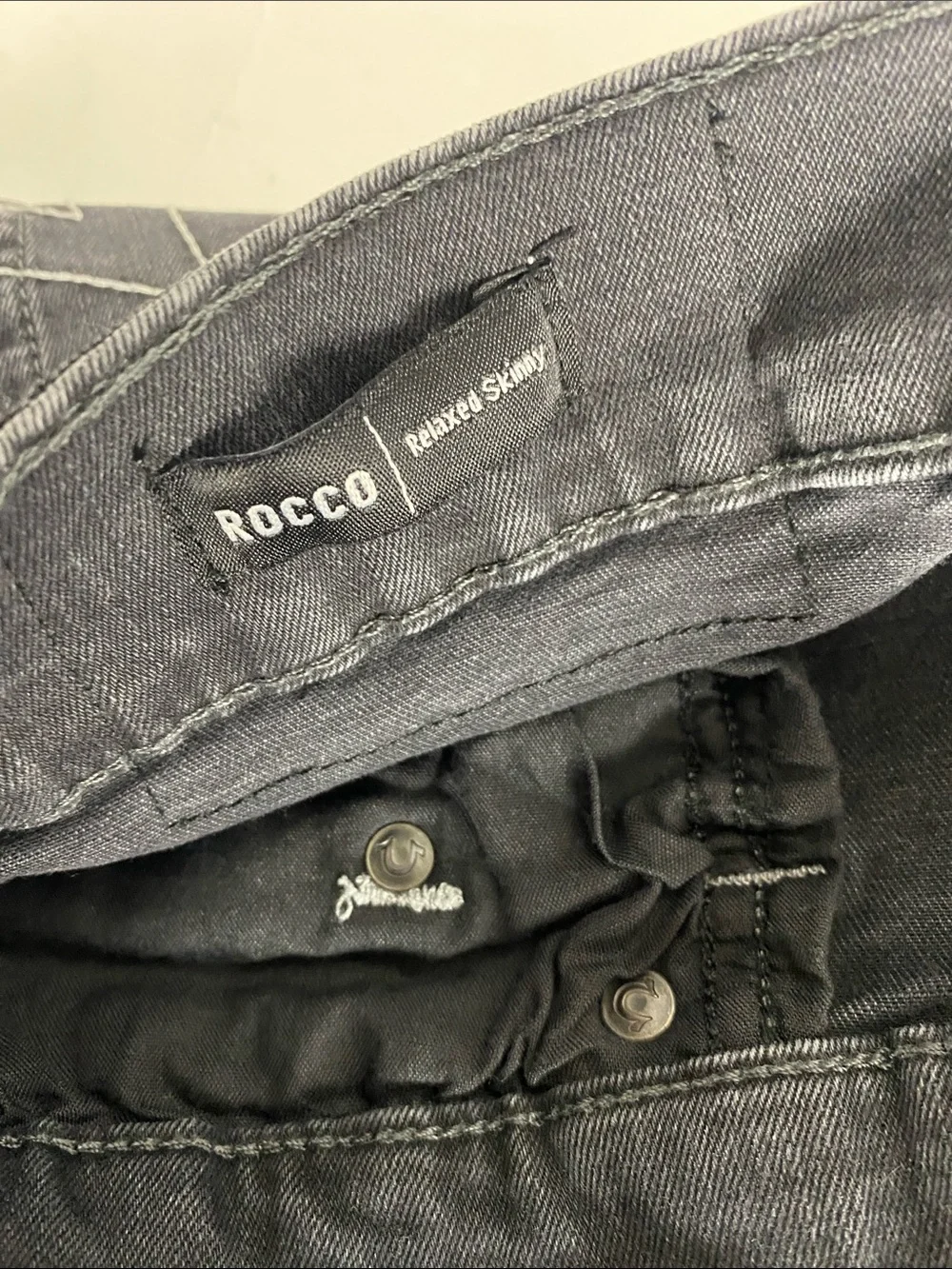 New True Religion Rocco No Flap Relaxed Skinny Jeans Men’s Size 31